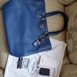 Prada VIT. DAINO Bluette shopping tote